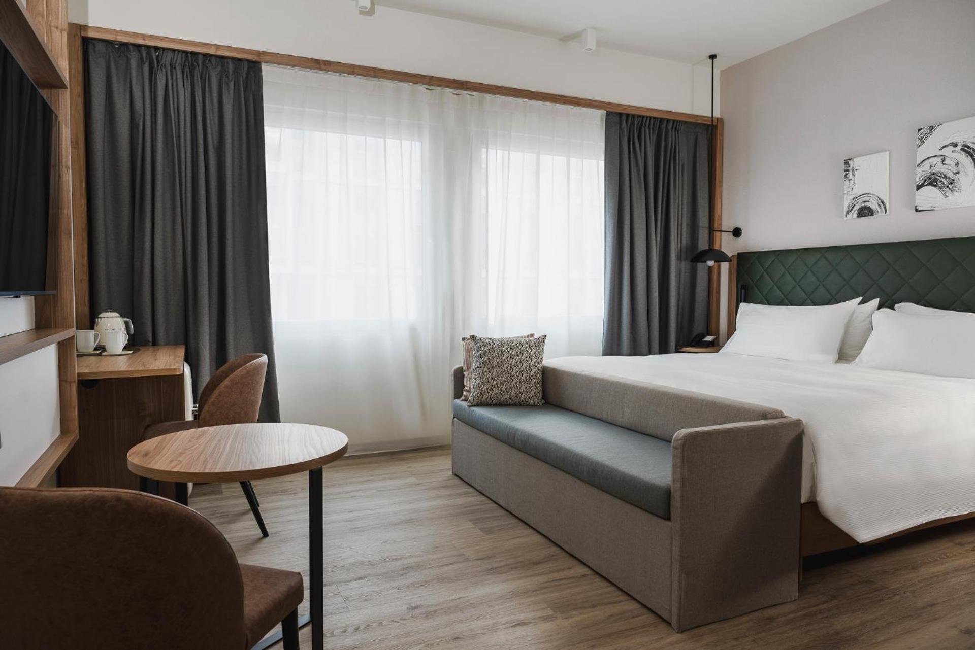 Hilton Garden Centre 4*